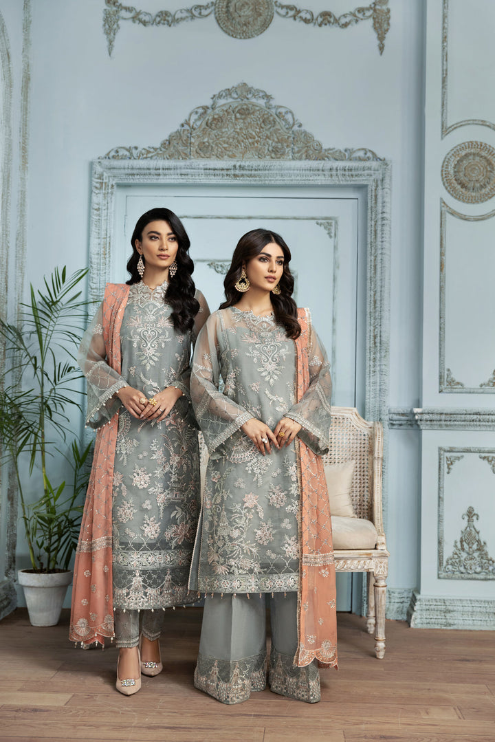 Alizeh | Formals Collection | Zamair - Waniyas