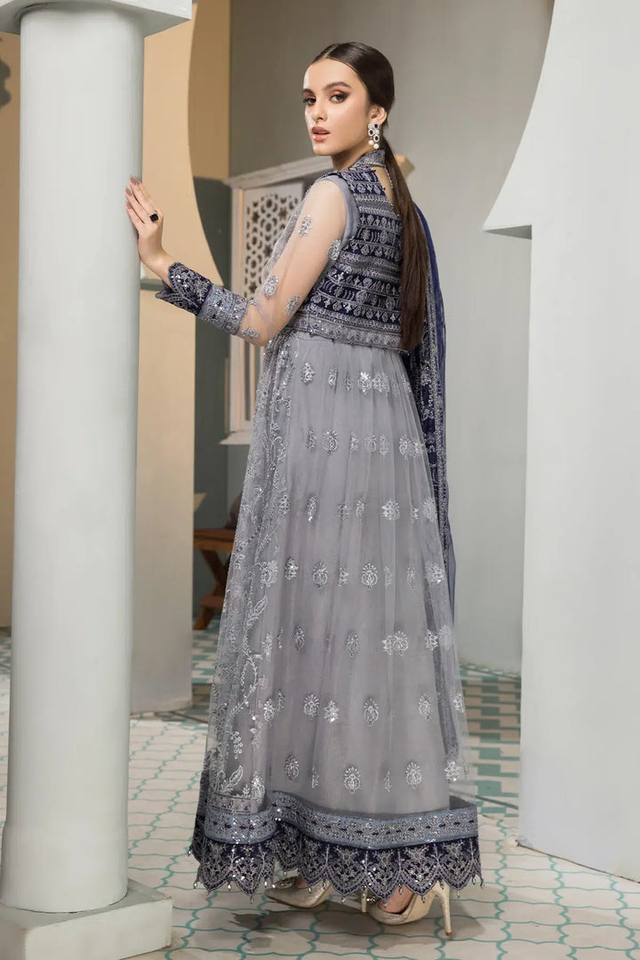 Alizeh | Formals Collection | Aks - Waniyas