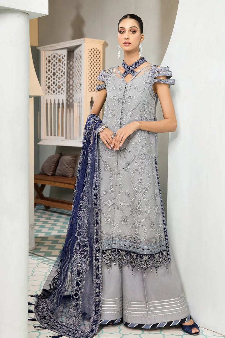 Alizeh | Formals Collection | Aks - Waniyas