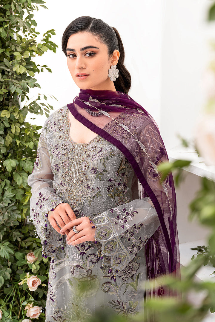 Ramsha | Minhal Organza Collection | M-801 - Waniyas