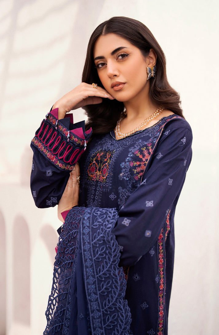 Emaan Adeel | Melisa Luxury Formals | ANNE - Waniyas