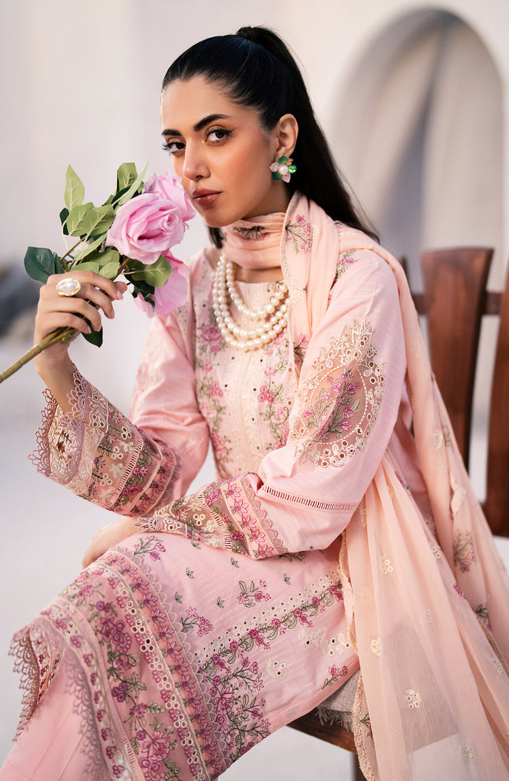 Emaan Adeel | Melisa Luxury Formals | RHEA - Waniyas