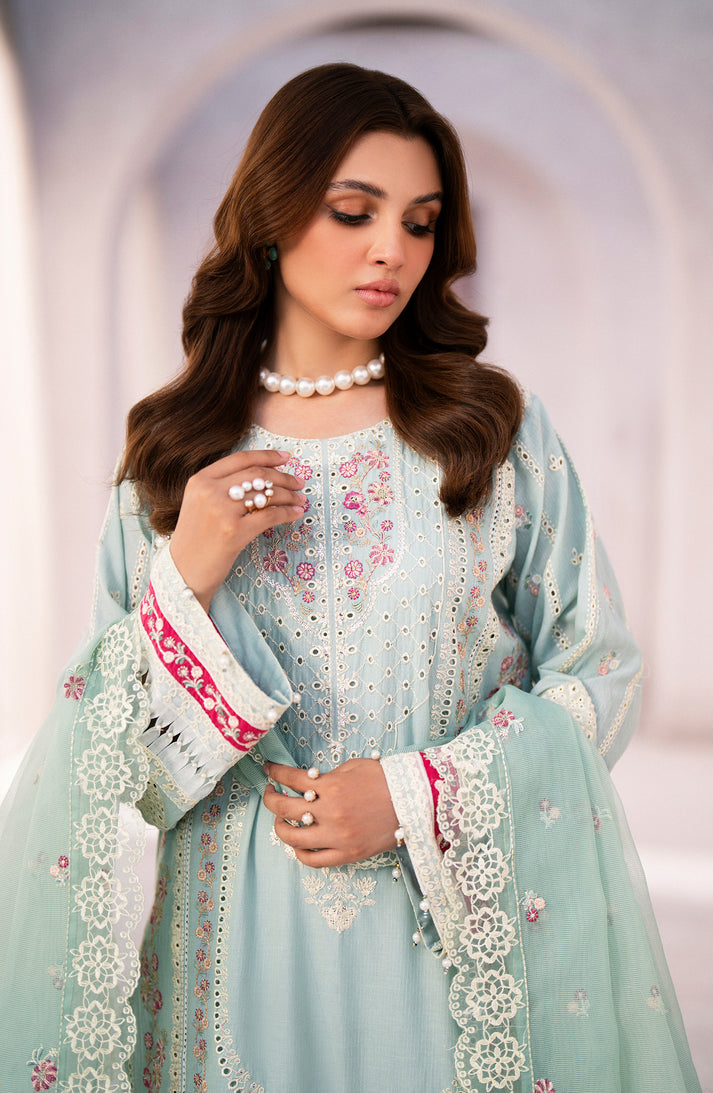 Emaan Adeel | Melisa Luxury Formals | BRIE - Waniyas