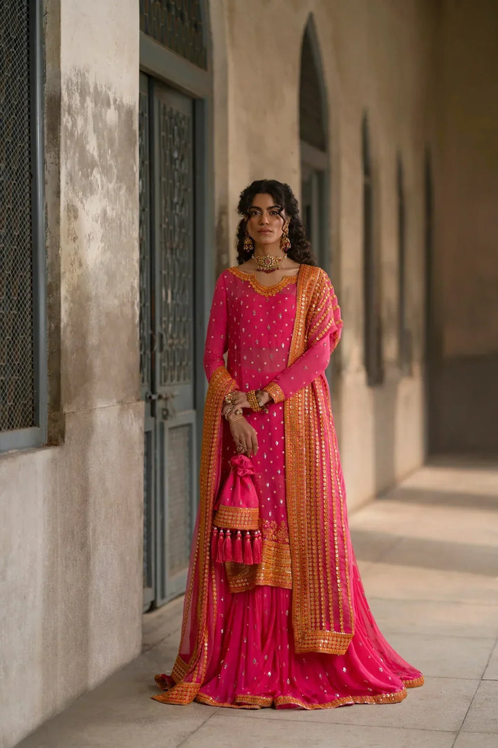 Erum Khan | Mannat Formals | Rangoli - Waniyas