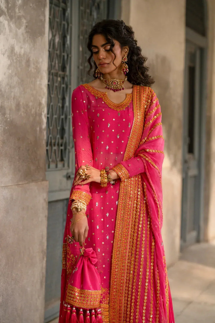 Erum Khan | Mannat Formals | Rangoli - Waniyas