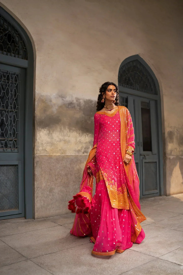 Erum Khan | Mannat Formals | Rangoli - Waniyas