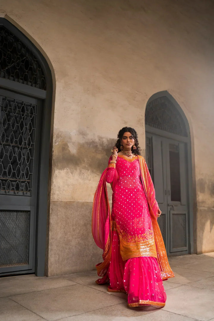 Erum Khan | Mannat Formals | Rangoli - Waniyas