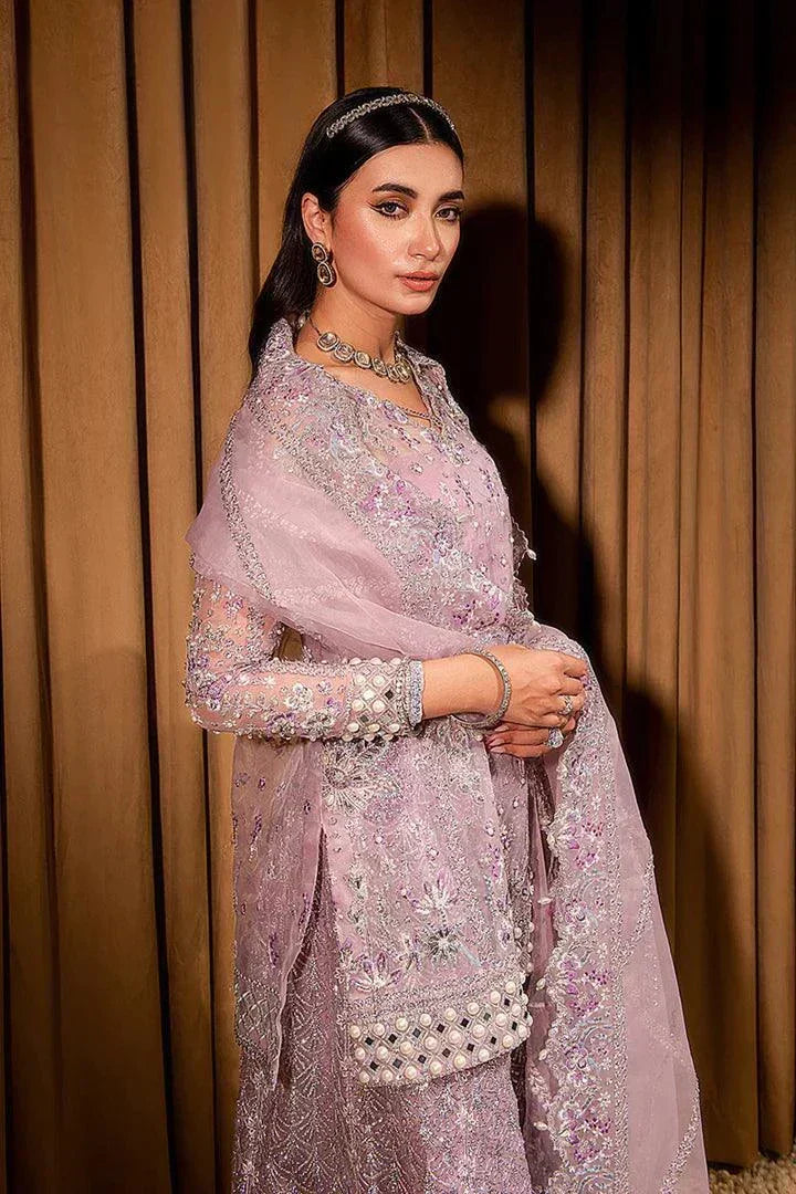 Maria Osama Khan | Dastaan Festive Formals 23 | Sona - Waniyas