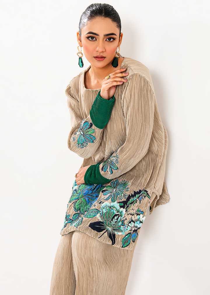 Maria Osama Khan | Claire Pleated Silk | Stardust - Waniyas