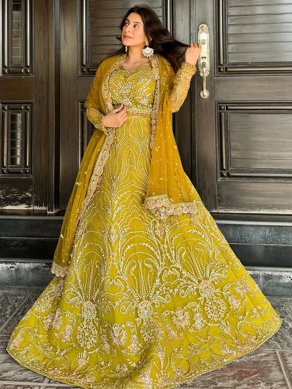 Epoque | Avanti Wedding Formals | Mehru Nisa - Waniyas