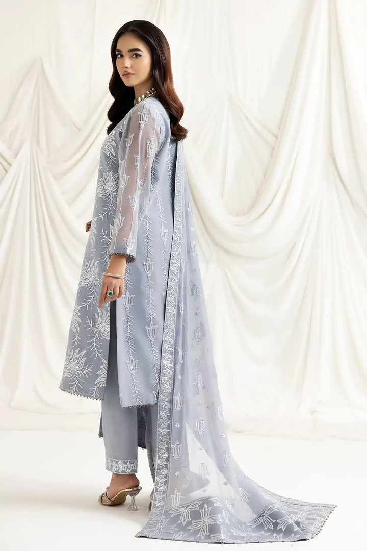 Alizeh | Dua Formals 23 | DUA-V02D05B-ELNAZ(GREY) - Waniyas