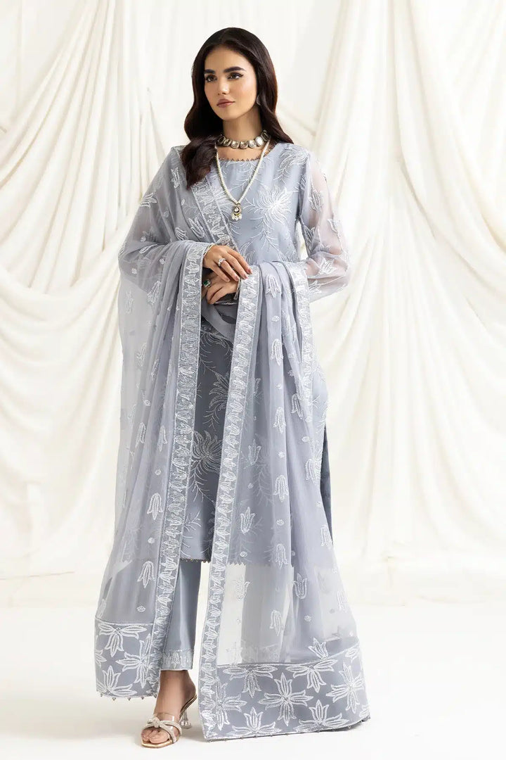 Alizeh | Dua Formals 23 | DUA-V02D05B-ELNAZ(GREY) - Waniyas