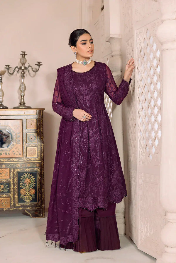 Alizeh | Dua Formals 23 | DUA-V01D03A- SYLVI ( PURPLE ) - Waniyas