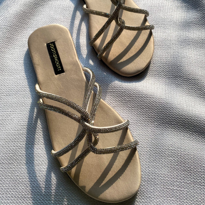 Beige Passion Slide - Waniyas